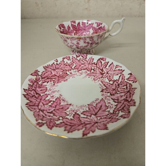 2 Coalport Maple Time Chintz Cup And Saucer Pink Mulberry Bone China 1949-1960 - Picture 3 of 6